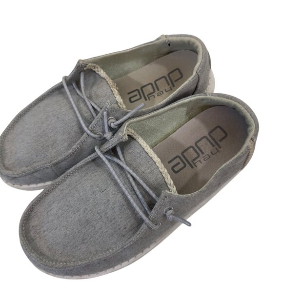 Hey Dude Wendy Yount Girls SZ 2 Gray Chambray Casual Slip-On Shoes - Picture 5 of 12